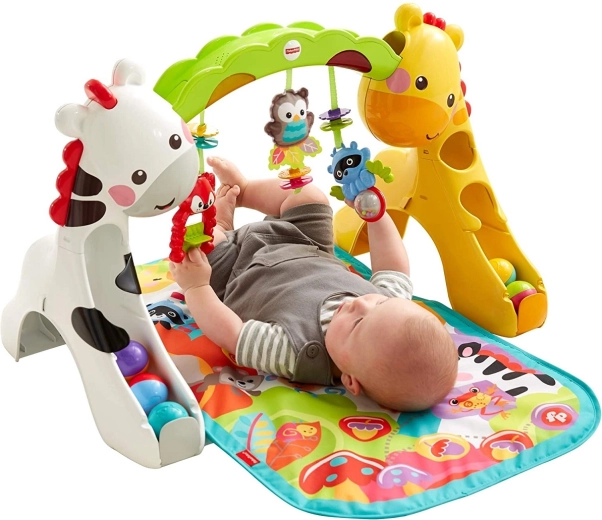 Jouets suspendus et balles pour la motricité fine