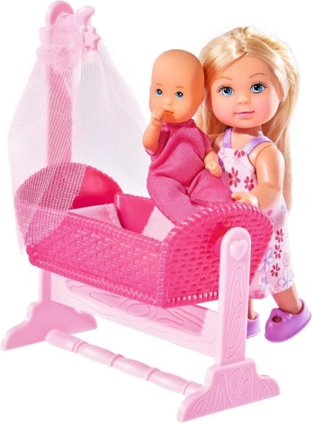 Poupée Evi Love avec bébé et berceau