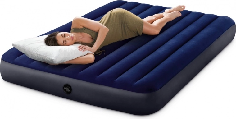 Matelas spacieux pour deux personnes
