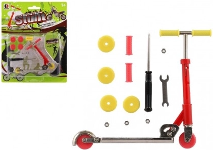 Trottinette à doigts pour enfants avec accessoires