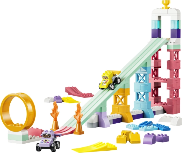 Trois circuits de course dans un seul set de construction