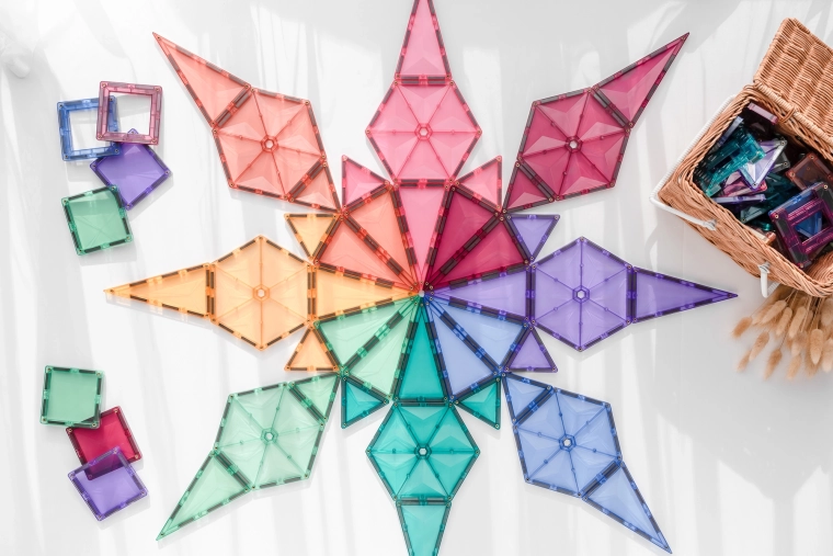 Couleurs pastel transparentes et fabrication de qualité