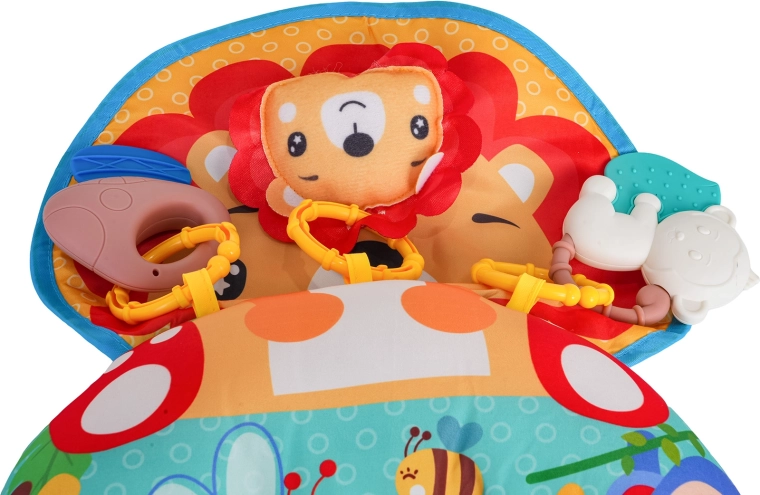 Trois jouets amovibles