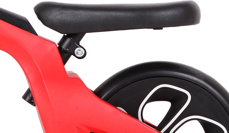 Selle et guidon réglables, qui grandissent avec l’enfant
