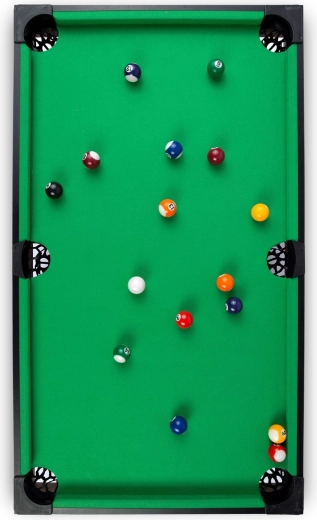 Aspect fidèle et surface de jeu avec tapis vert