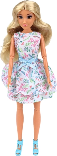 Robe fleurie et longs cheveux blonds