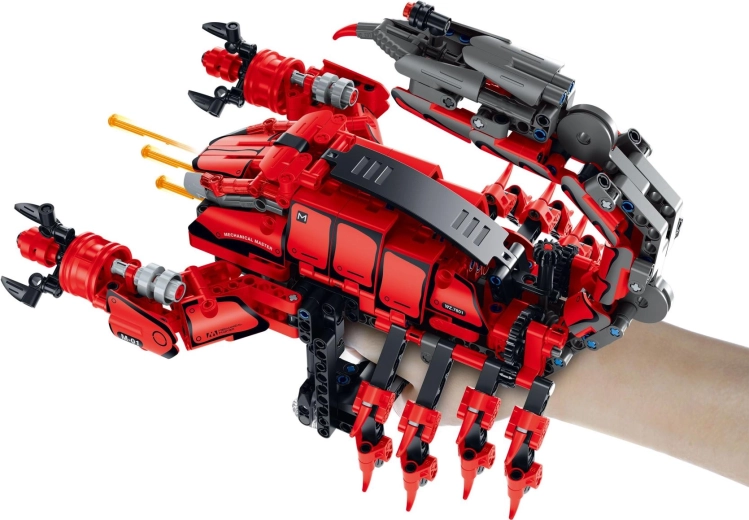 Modèle transformable à porter au bras