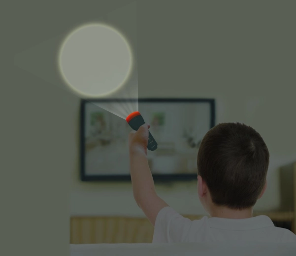 Lampe de poche lumineuse pour explorer même dans l’obscurité