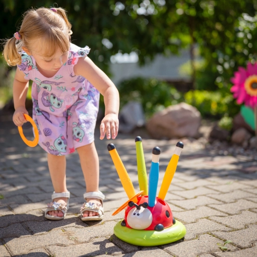 Ringo – précision, réflexes et concentration