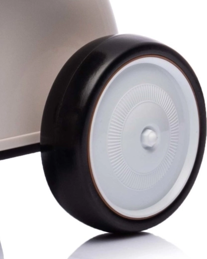 Conduite silencieuse et fluide sur roues EVA