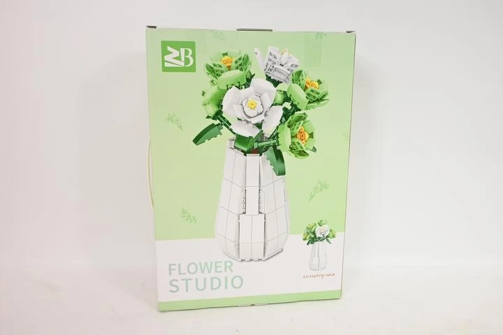 Kit de construction fleurs dans un vase – 568 pièces
