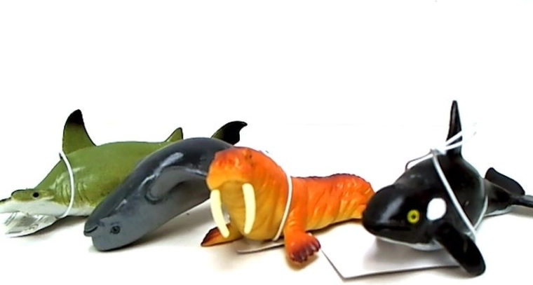 Animaux marins avec remplissage à billes