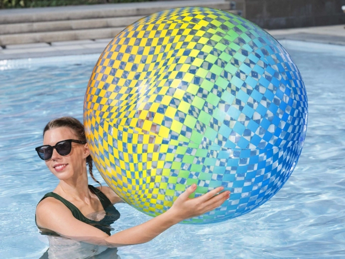 Grand diamètre 107 cm pour un maximum de plaisir