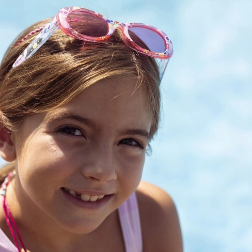 Protection UV à 100 % pour les yeux des enfants
