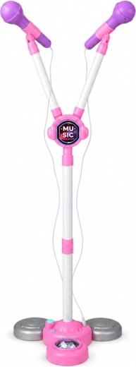 Deux microphones pour chanter ensemble