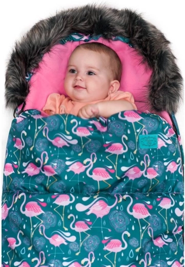 Fixation sûre dans la poussette et sur la luge