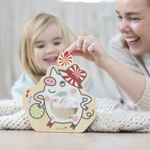 Apprendre les chiffres et les couleurs en jouant