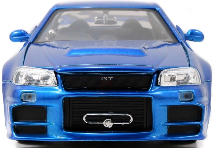 Extérieur et intérieur détaillés