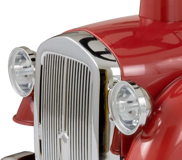 Look rétro avec calandre chromée