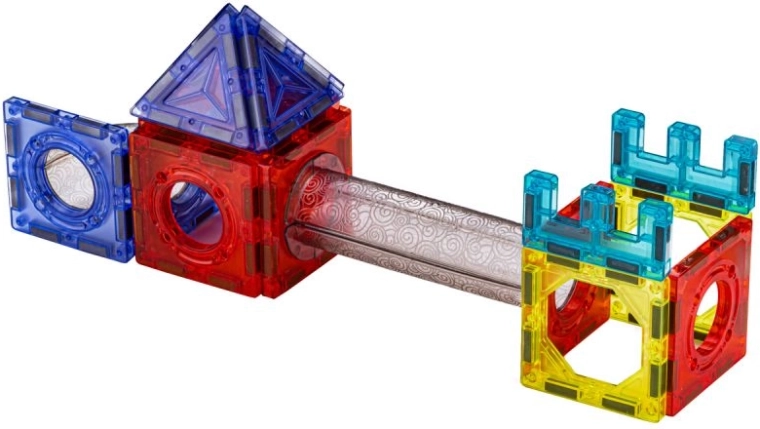 Assemblage facile grâce aux aimants et aux tunnels