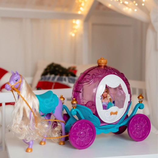 Carrosse pour les aventures royales