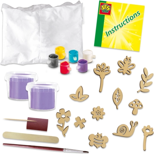 Moulage de décorations aux motifs de nature
