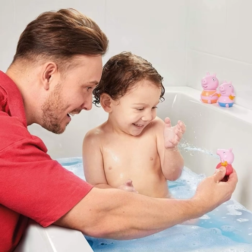 Du plaisir dans la baignoire et dans l’eau