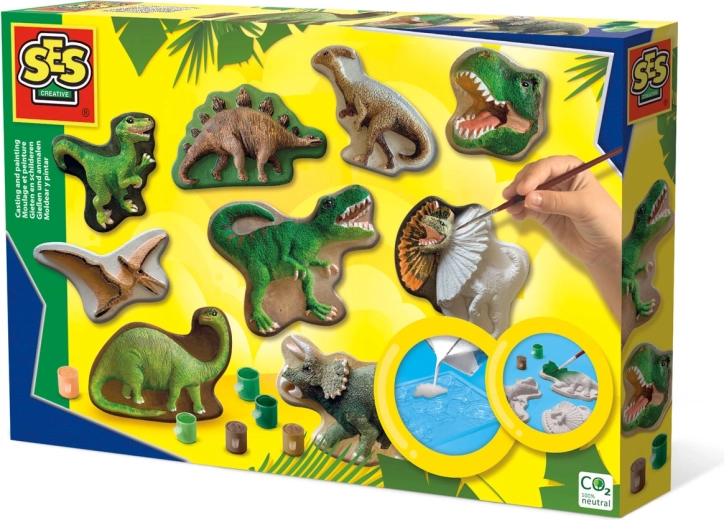 Moulage et peinture de dinosaures