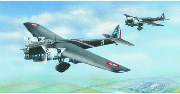 Modèle Amiot 143 à l'échelle 1:72