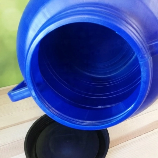 Large goulot pour un remplissage et un nettoyage faciles