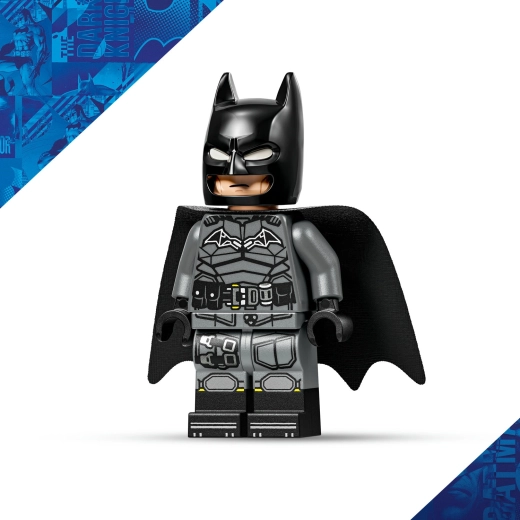Minifigurine de Batman avec une cape en tissu