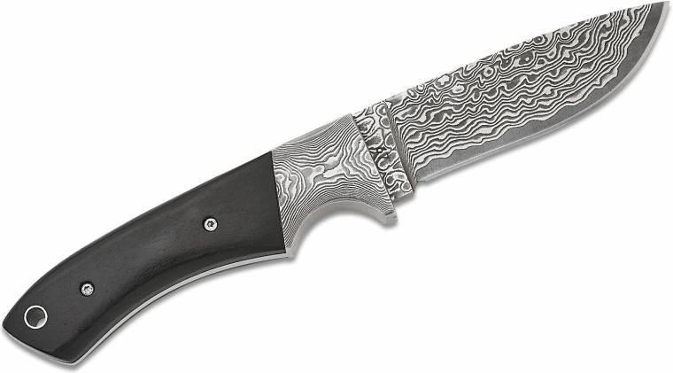 Full tang et prise en main sûre