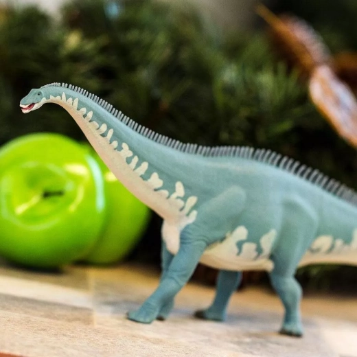 Une figurine extra grande pour une bonne dose de fun dinosaure
