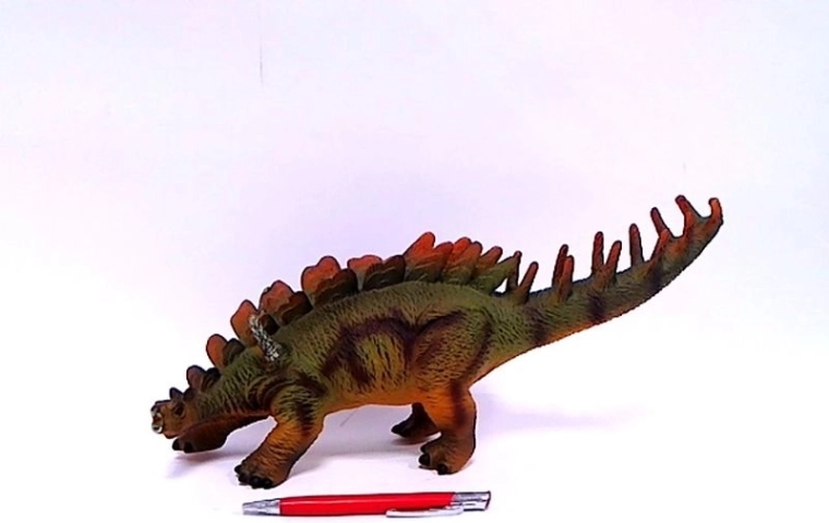 Dinosaur en peluche douce avec son