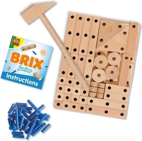 Construction avec marteau et connecteurs