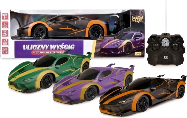 Petite voiture de course RC