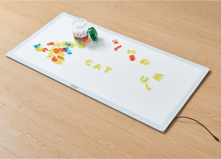 Couleurs éclatantes sur panneau lumineux