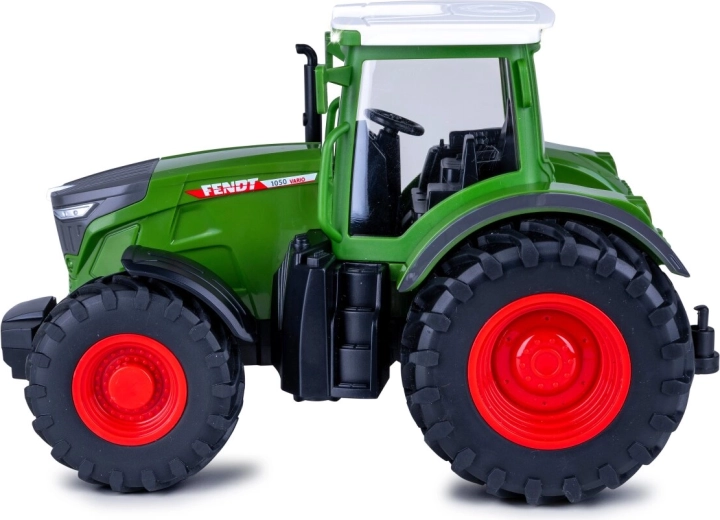 Détails fidèles du tracteur Fendt