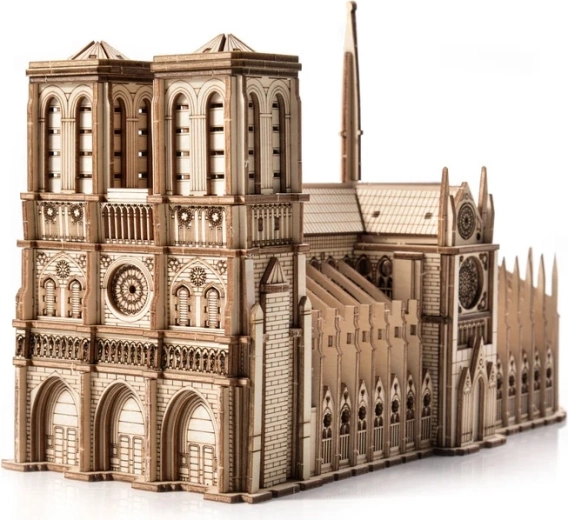 Réplique détaillée de la cathédrale Notre-Dame