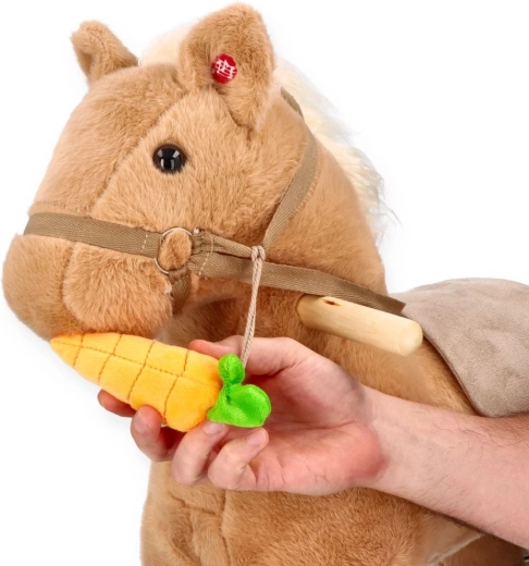 Carotte pour jouer à prendre soin de son cheval