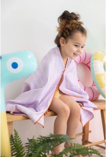 Serviette en microfibre légère et à séchage rapide