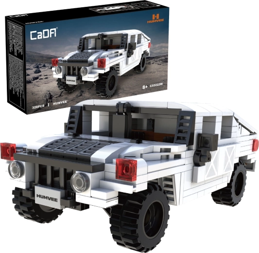 CaDA Humvee, voiture tout-terrain blanche en briques de construction