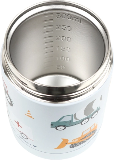 Intérieur en inox avec graduations jusqu’à 300 ml
