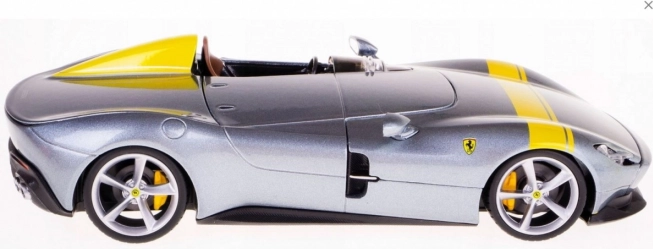 Modèle Ferrari métallique détaillé