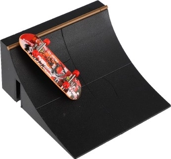 Rampe pour figures de skateboard