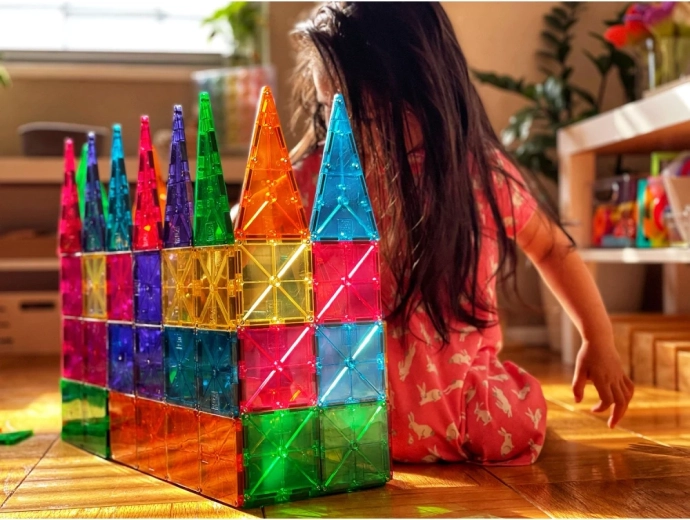 Compatible avec tous les jeux de construction Magna-Tiles