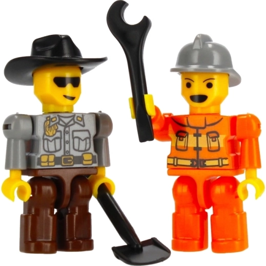 Deux minifigurines et outils pour des histoires de chantier