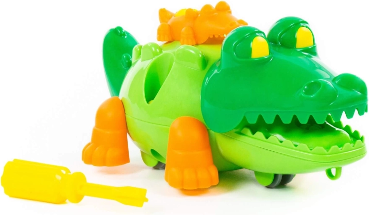 Crocodile roulant sur roulettes