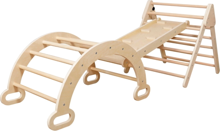 Structure pliable qui économise de la place