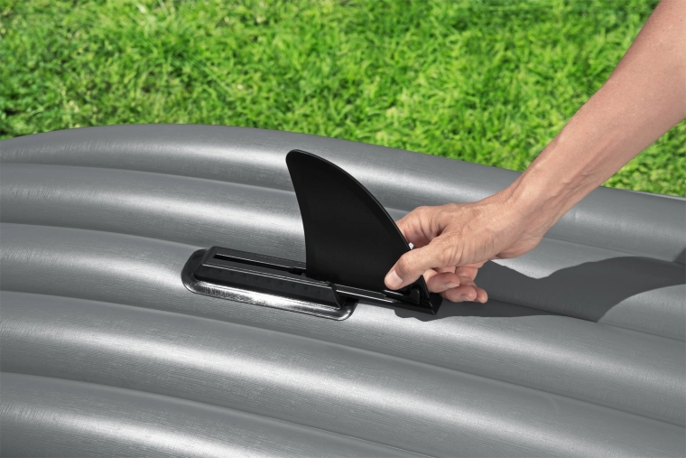 Meilleure tenue de cap grâce à la dérive amovible